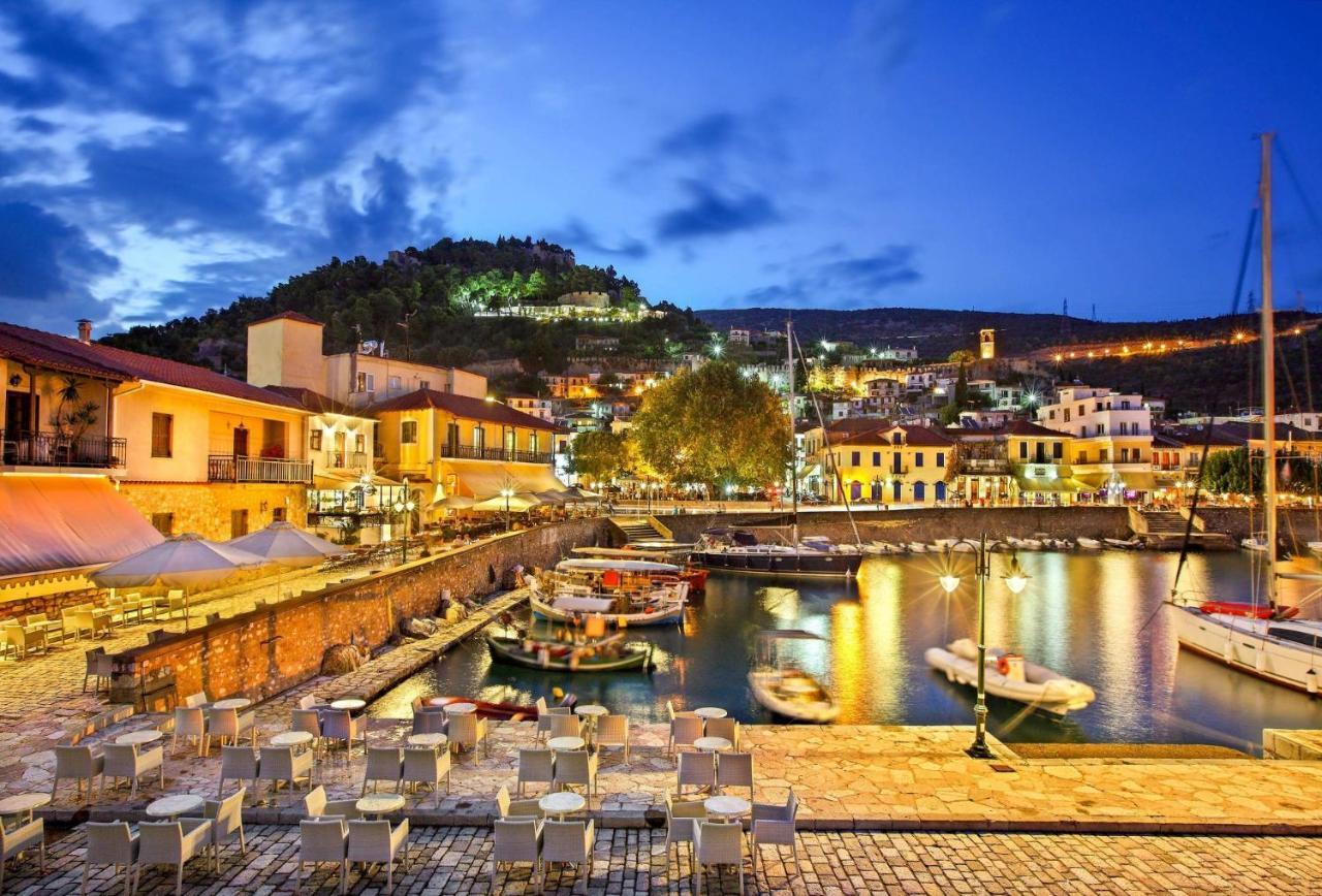 Nafpaktos Beach Luxury Suites 외부 사진