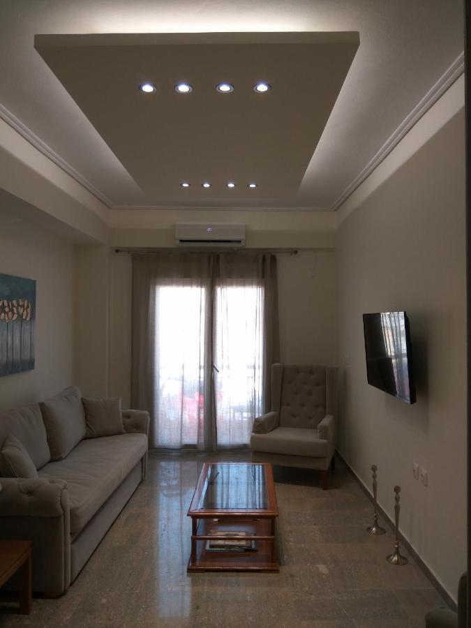 Nafpaktos Beach Luxury Suites 외부 사진