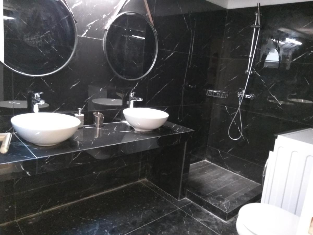 Nafpaktos Beach Luxury Suites 외부 사진