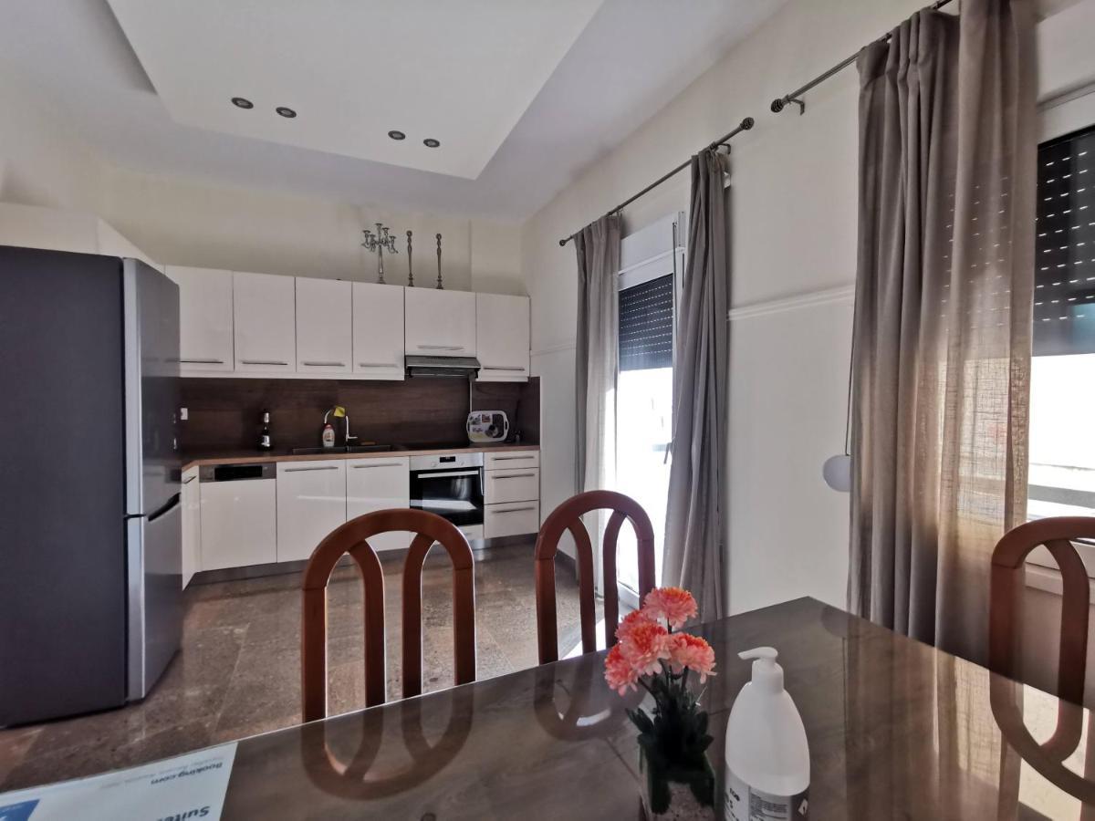 Nafpaktos Beach Luxury Suites 외부 사진