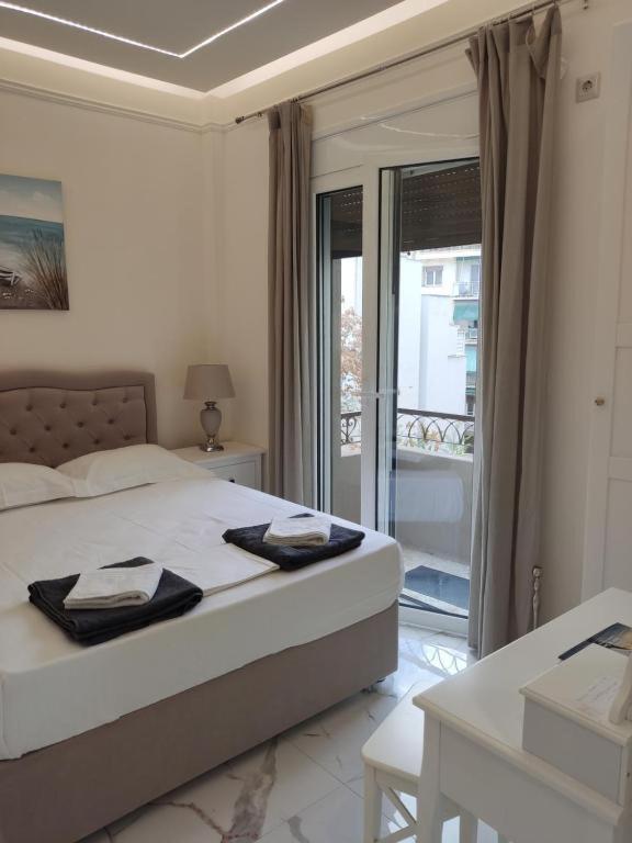 Nafpaktos Beach Luxury Suites 외부 사진